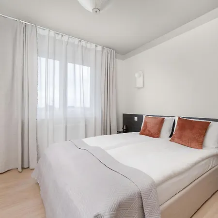 Nad Brzegiem Rzeki 2 Sypialnie Parking By Renters Prestige * Vratislav