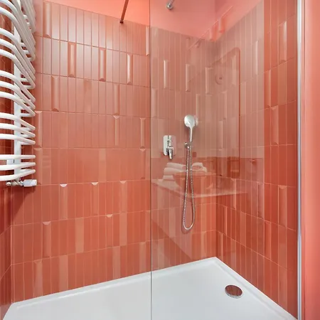 Nad Brzegiem Rzeki 2 Sypialnie Parking By Renters Prestige Apartmán