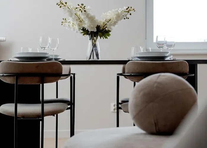 Apartman Nad Brzegiem Rzeki 2 Sypialnie Parking By Renters Prestige