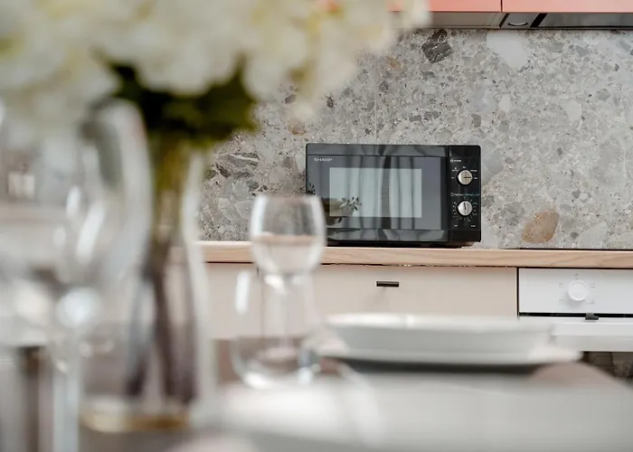 Nad Brzegiem Rzeki 2 Sypialnie Parking By Renters Prestige Wrocław